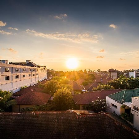 Kuta Reef Apartments Luaran gambar